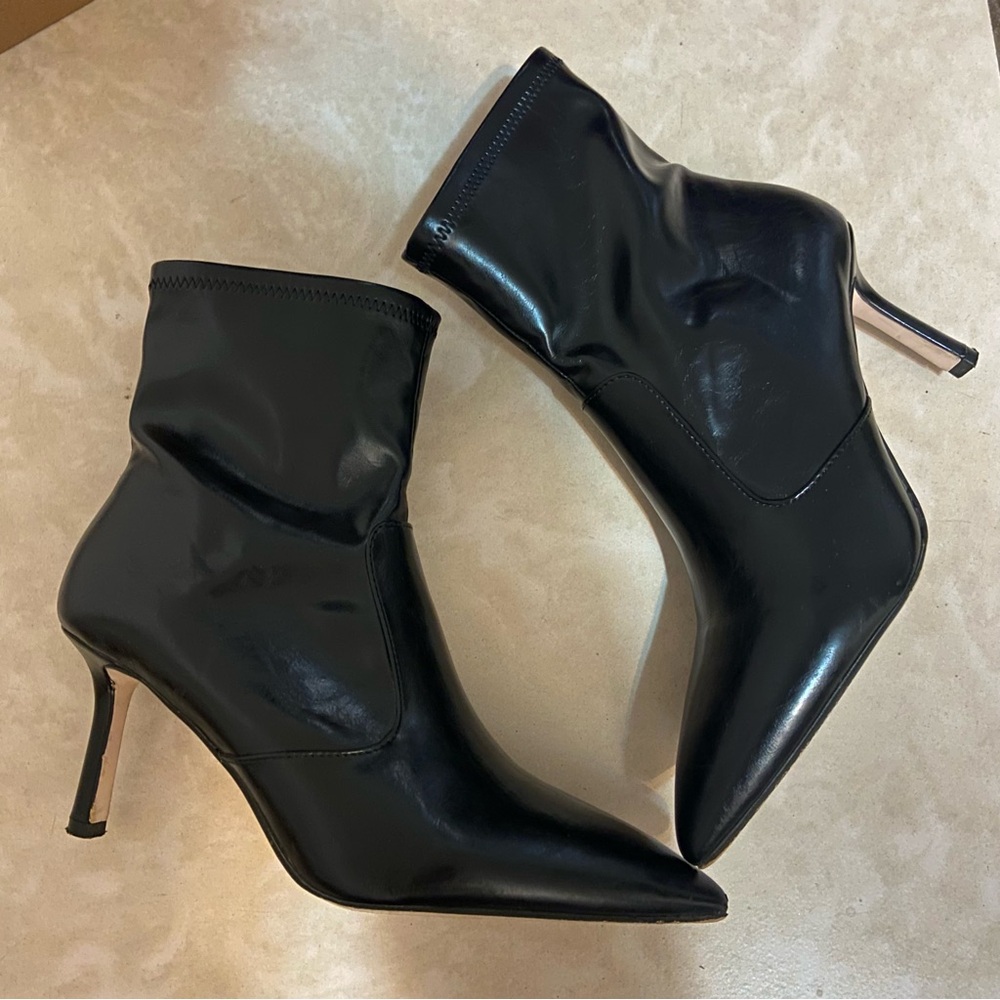 Jessica Simpson Donatela Black Pointed Toe Bootie